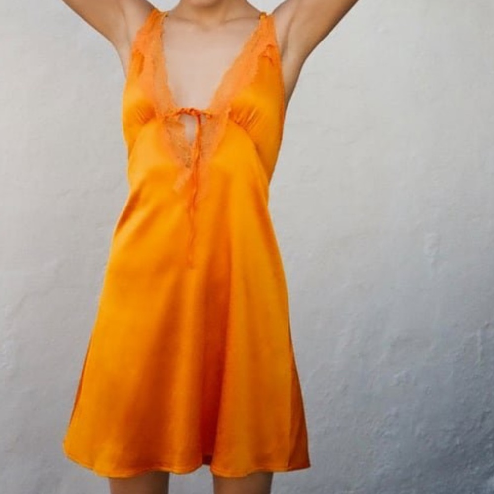 zara orange dress